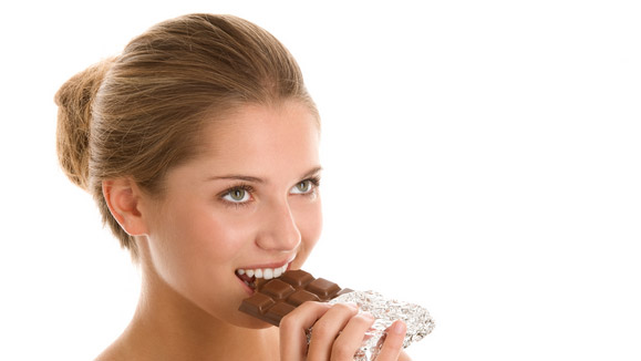 با_خوردن_یک_شکلات_در_روز_دیگر_به_پزشک_مراجعه_نکنید.