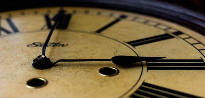 با_این_قانون_دیگر_کارها_را_به_تاخیر_نیندازید.