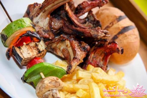 فودكورت راه چوبى تهران