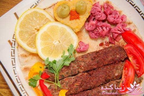 فودكورت راه چوبى تهران