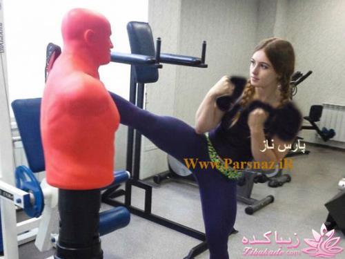 چهره زیبای دختر روسی با اندام ورزشکاری 