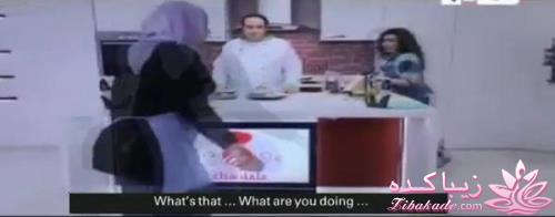 کتک خوردن مجری زن در برنامه زنده(عکس)