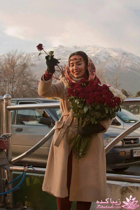 دختر زیبای گلفروش در تهران