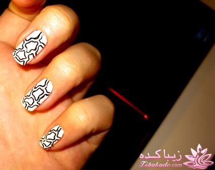 عکس ناخن خودتو با شماره لاکت بزار...