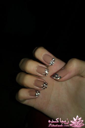 عکس ناخن خودتو با شماره لاکت بزار...