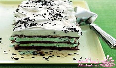 طرز تهیه کیک بستنی شکلاتی و نعنایی