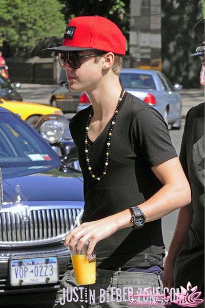 نظرتون در مورد جاستین چیه؟؟؟؟