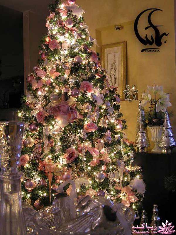 تزیین خانه با میوه های درخت کاج