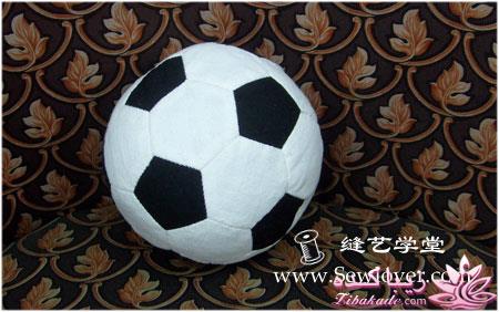 آموزش عروسک سازی،عروسکــــهای نمــــــدی