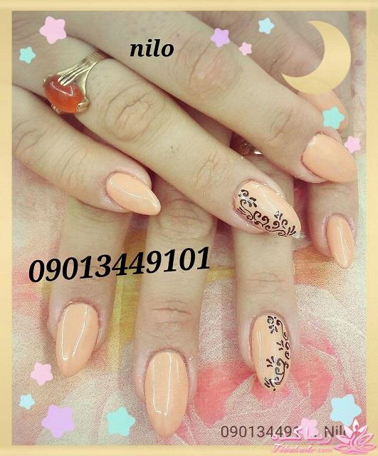 طراحی ناخن