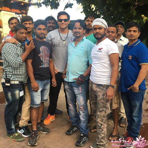 محمدرضا گلزار به خانه ی شاهرخ خان رفت