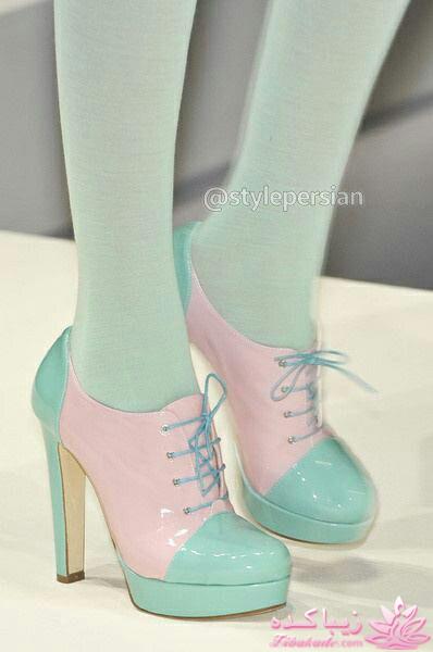 ست عروسکی با رنگهای سال