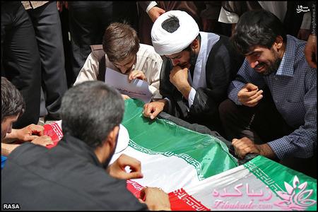 پیکر روایتگر هسته‌ای در قم تشیع شد +تصاویر