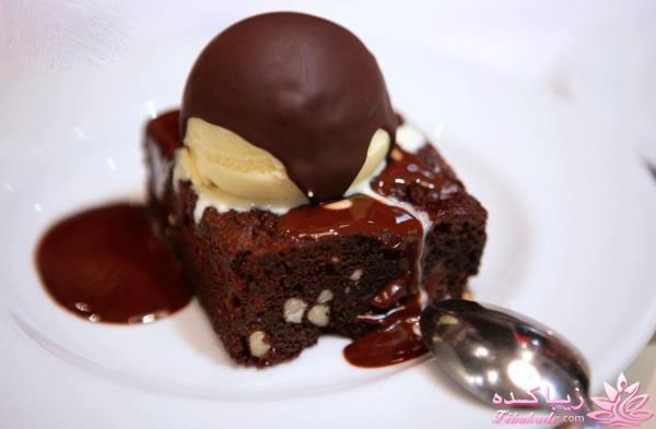 بستنی شکلاتی رژیمی