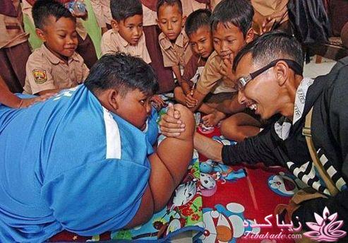 به مدرسه رفتن چاقترین پسر دنیا 