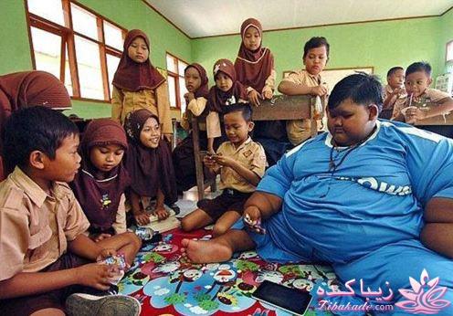 به مدرسه رفتن چاقترین پسر دنیا 