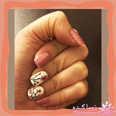 طراحی ناخن