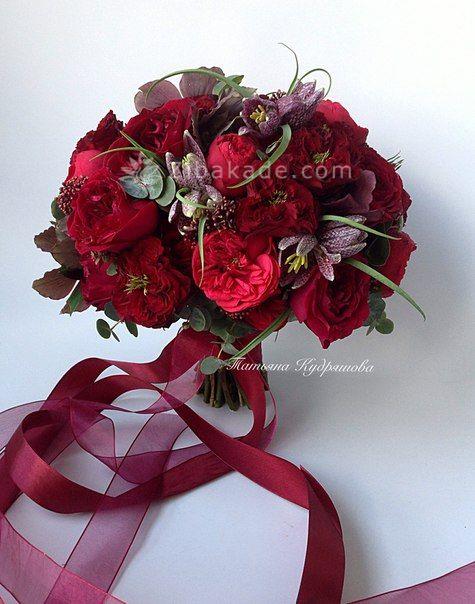 برای دسته گل عروس چه گل هایی بخریم؟ 