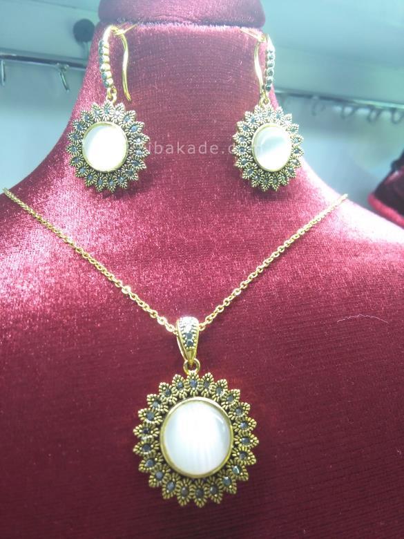 خرید بدلیجات