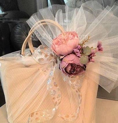 تزیین جایگاه عروس و داماد | تزیینات جشن نامزدی در خانه 