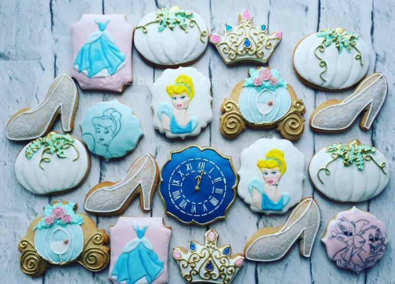 تم تولد سیندرلا - Cinderella