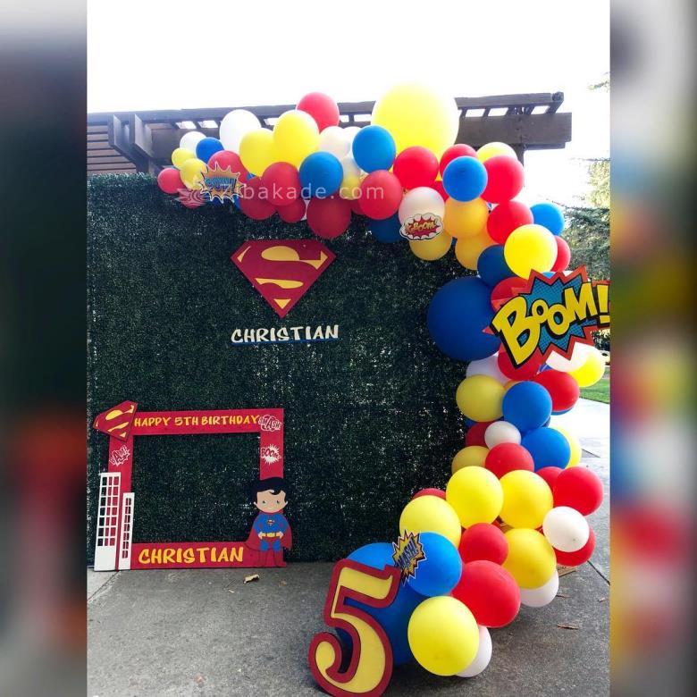 تم تولد سوپرمن - Superman