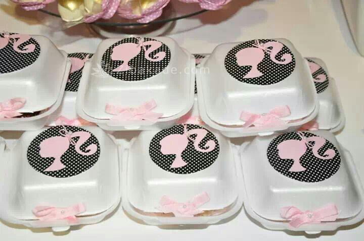 تم تولد باربی - Barbie