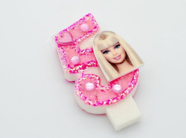 تم تولد باربی - Barbie