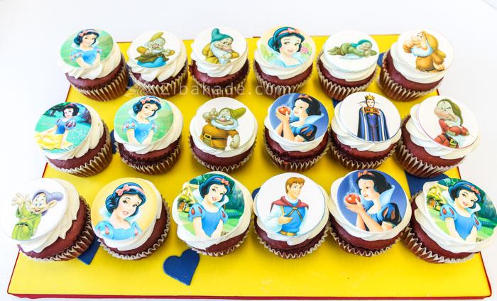 تم تولد سفید برفی - Snow White