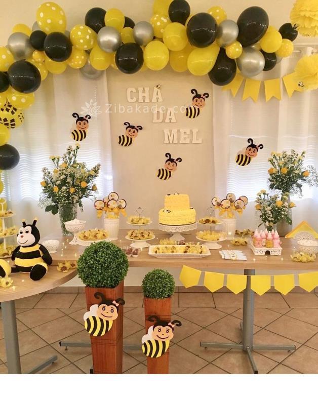 تم تولد زنبور - Bee