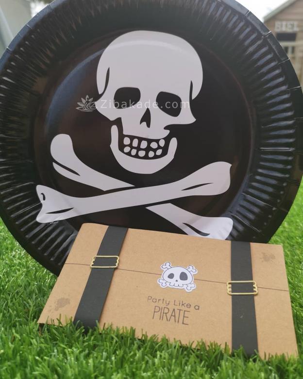 تم تولد دزدان دریایی - Pirates